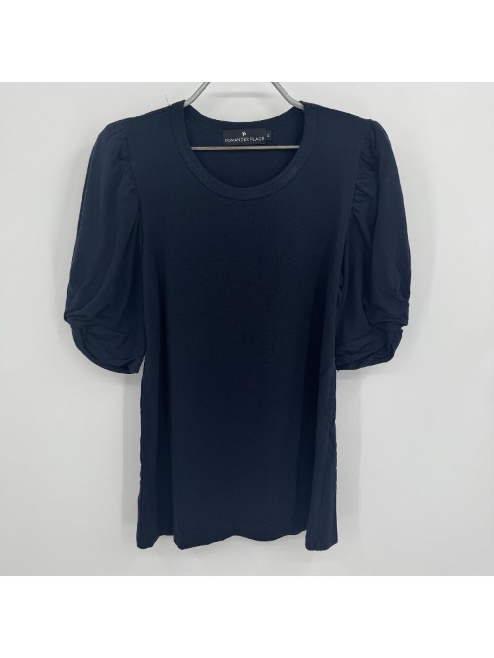 Pomander Place by Tuckernuck Navy Vesty Short Sleeve Crew Neck T-Shirt Top sz S